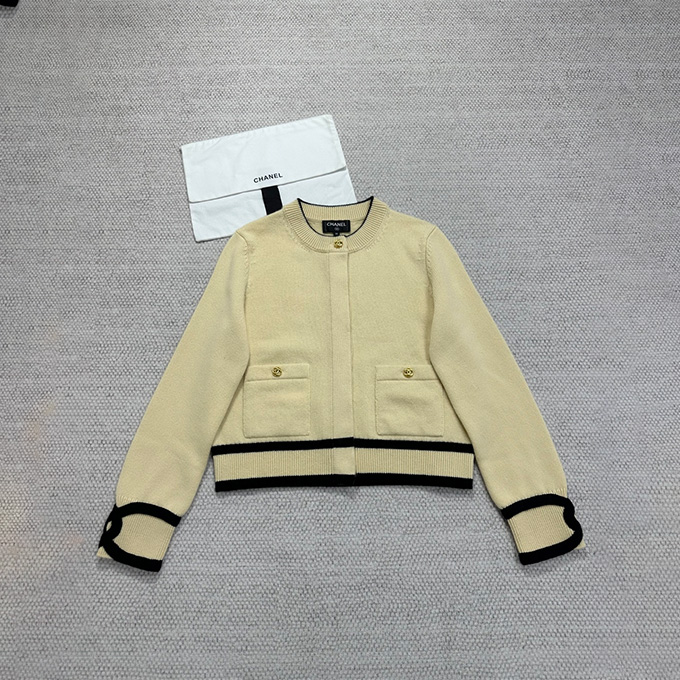 Details 9A+ quality chanel cashmere cardigan